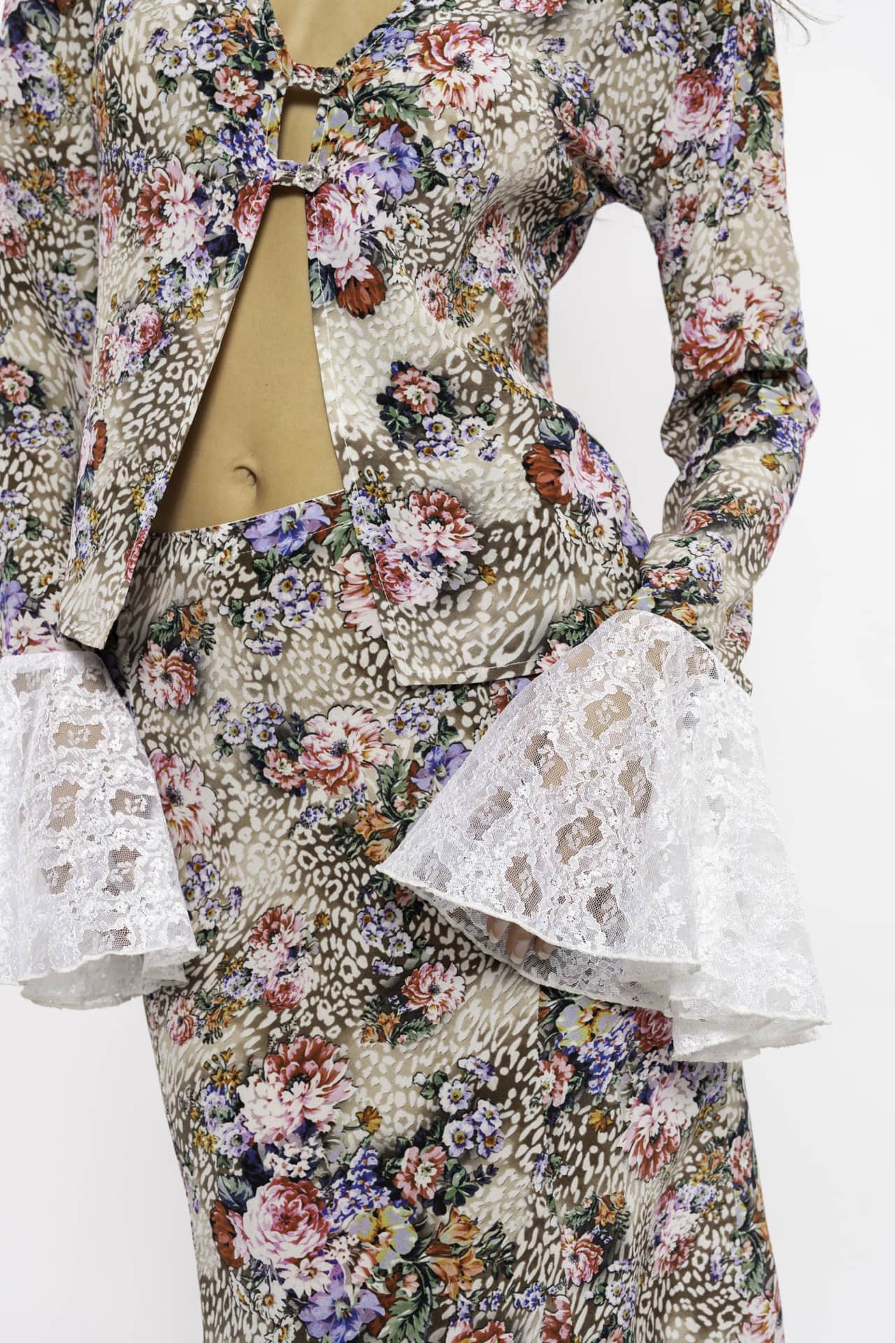 MAISON-CLEO-Lookbook-230113.jpg